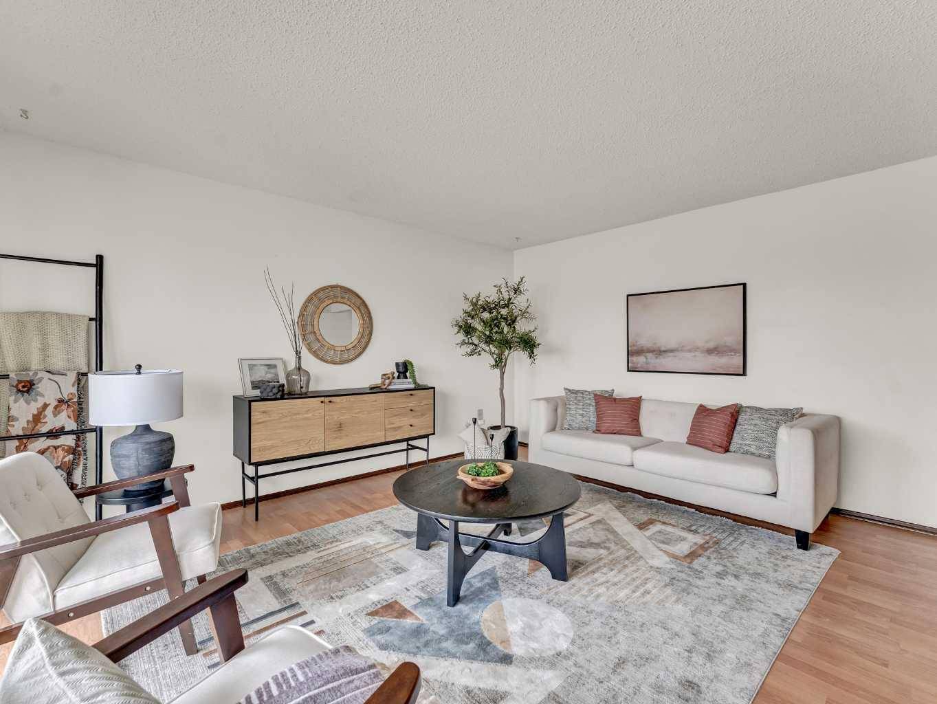 Medicine Hat, AB T1B 1N7,219 Ross Glen DR Southeast