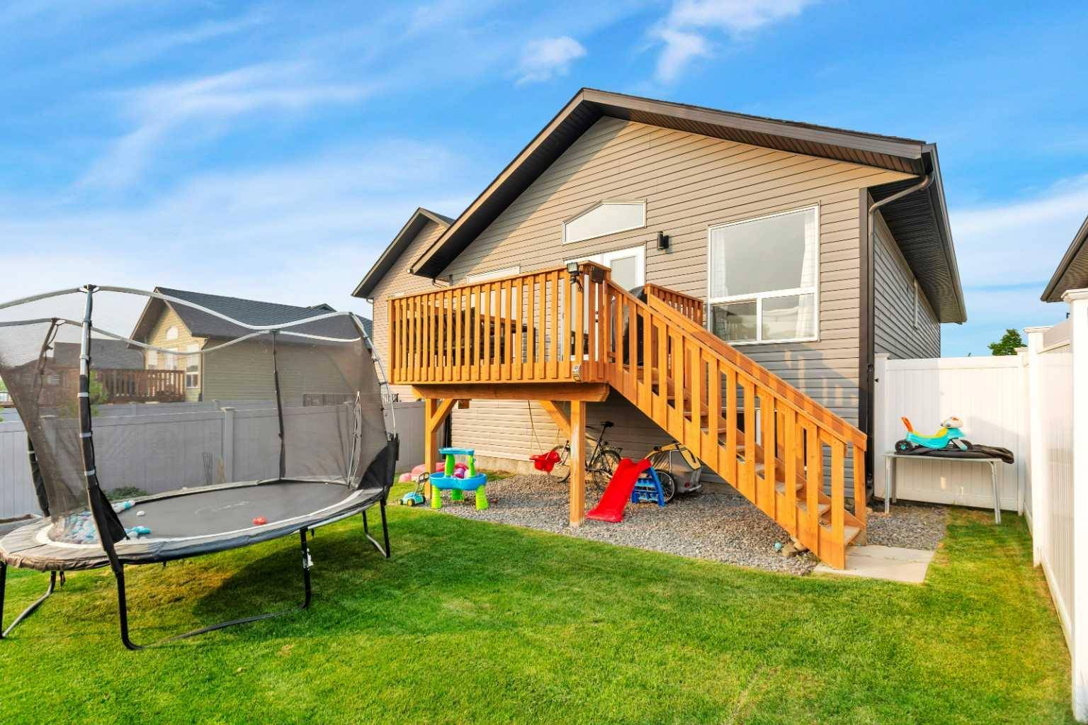 Sylvan Lake, AB T4S 0M9,38 Brookstone DR