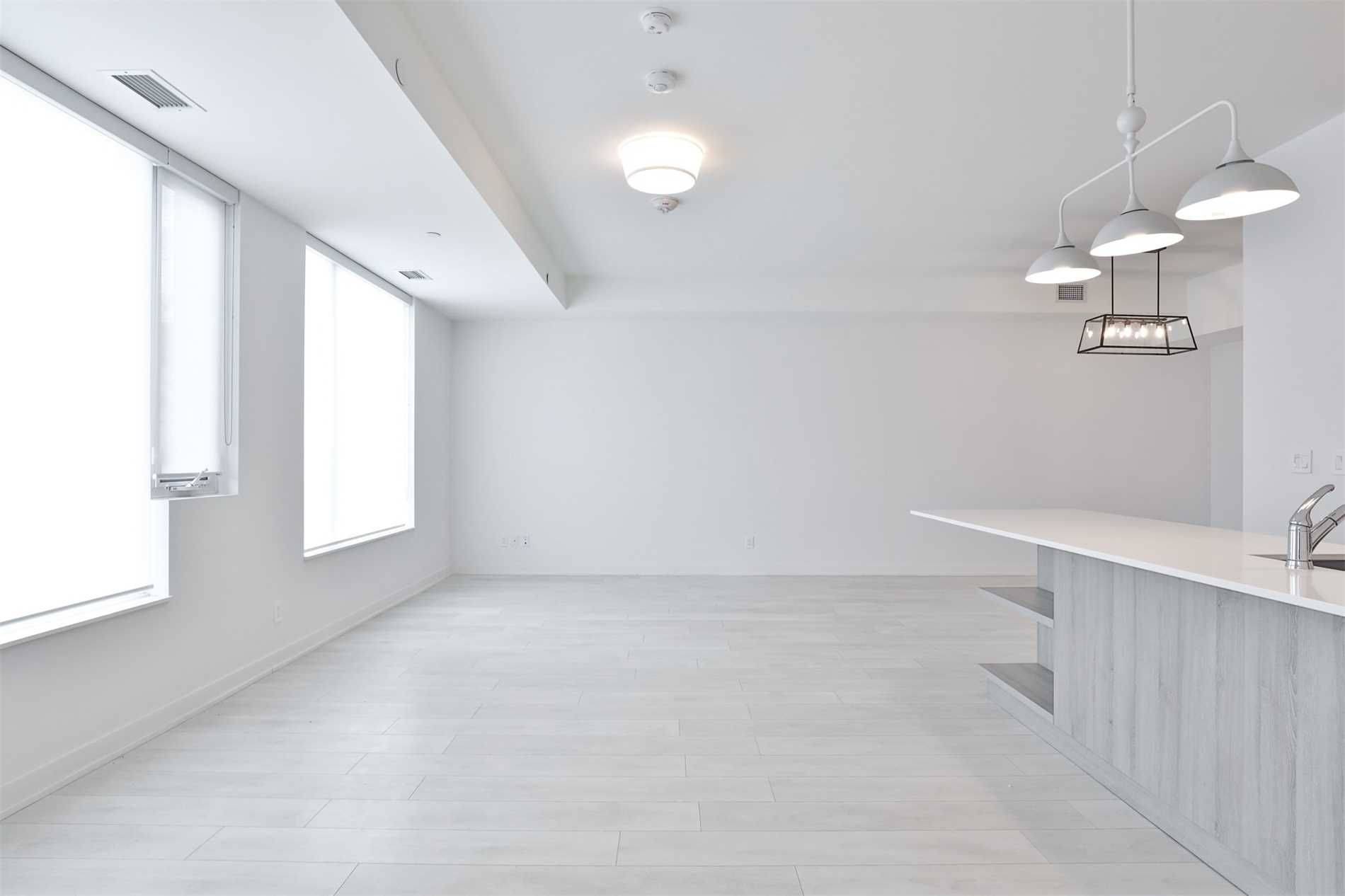 Toronto C02, ON M4V 1R3,223 St Clair AVE W #Th103