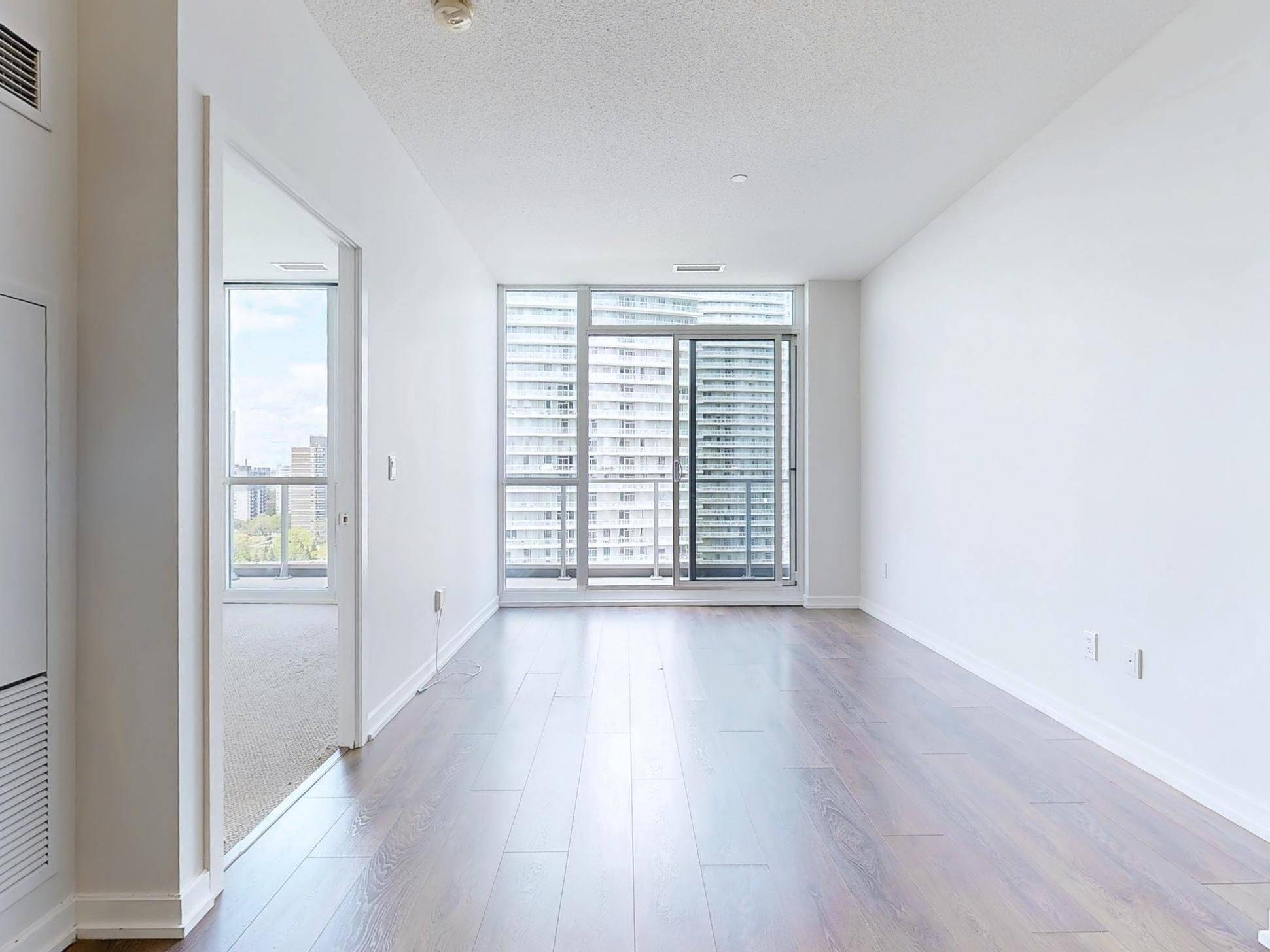 Toronto C15, ON M2J 0E2,52 Forest Manor RD #1303
