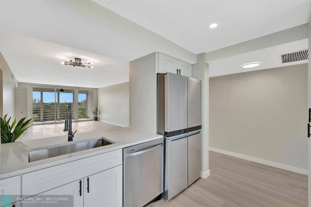 Pompano Beach, FL 33069,2691 S Course Dr  #602