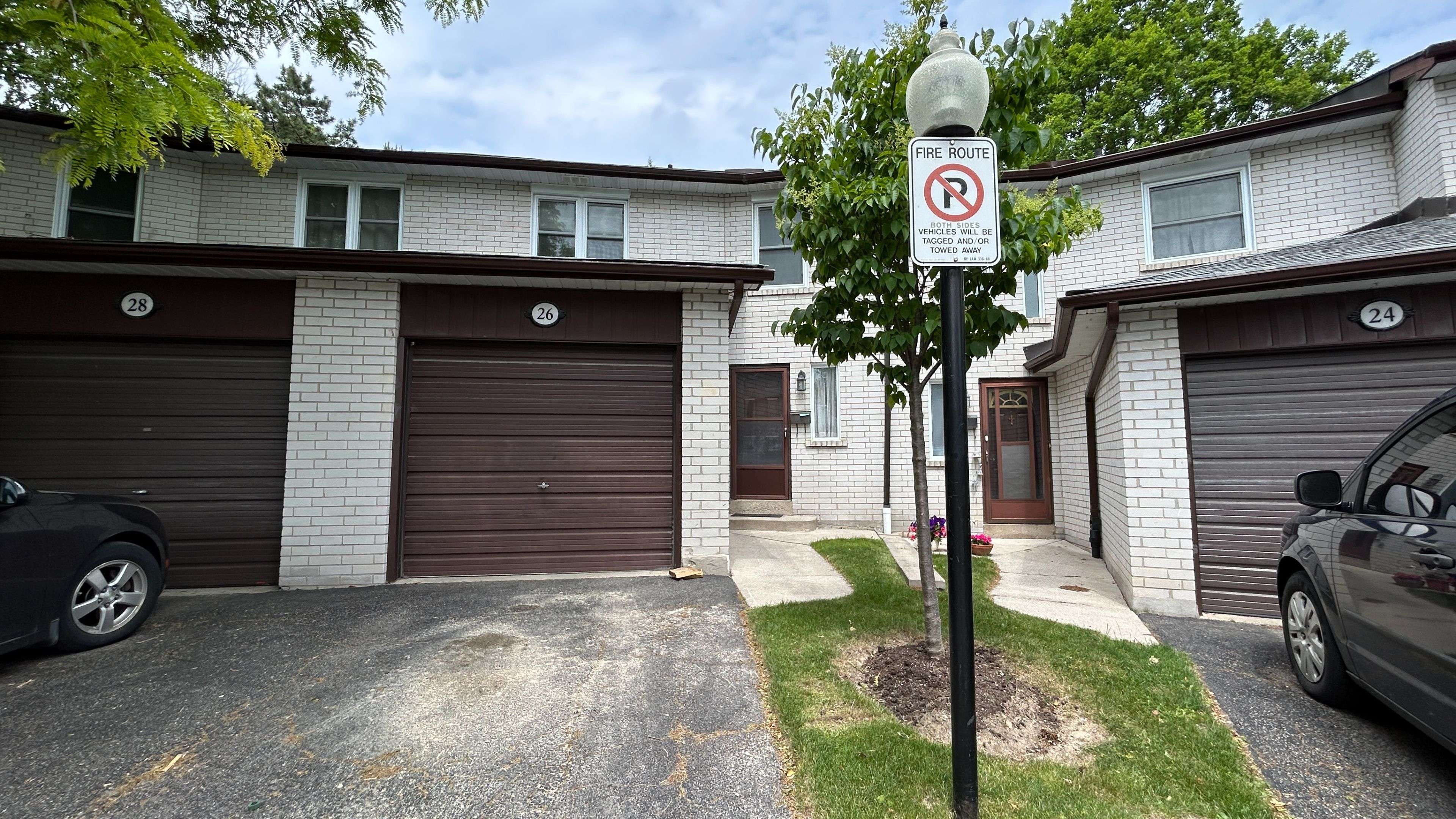 26 Niles WAY #327, Markham, ON L3T 5B8