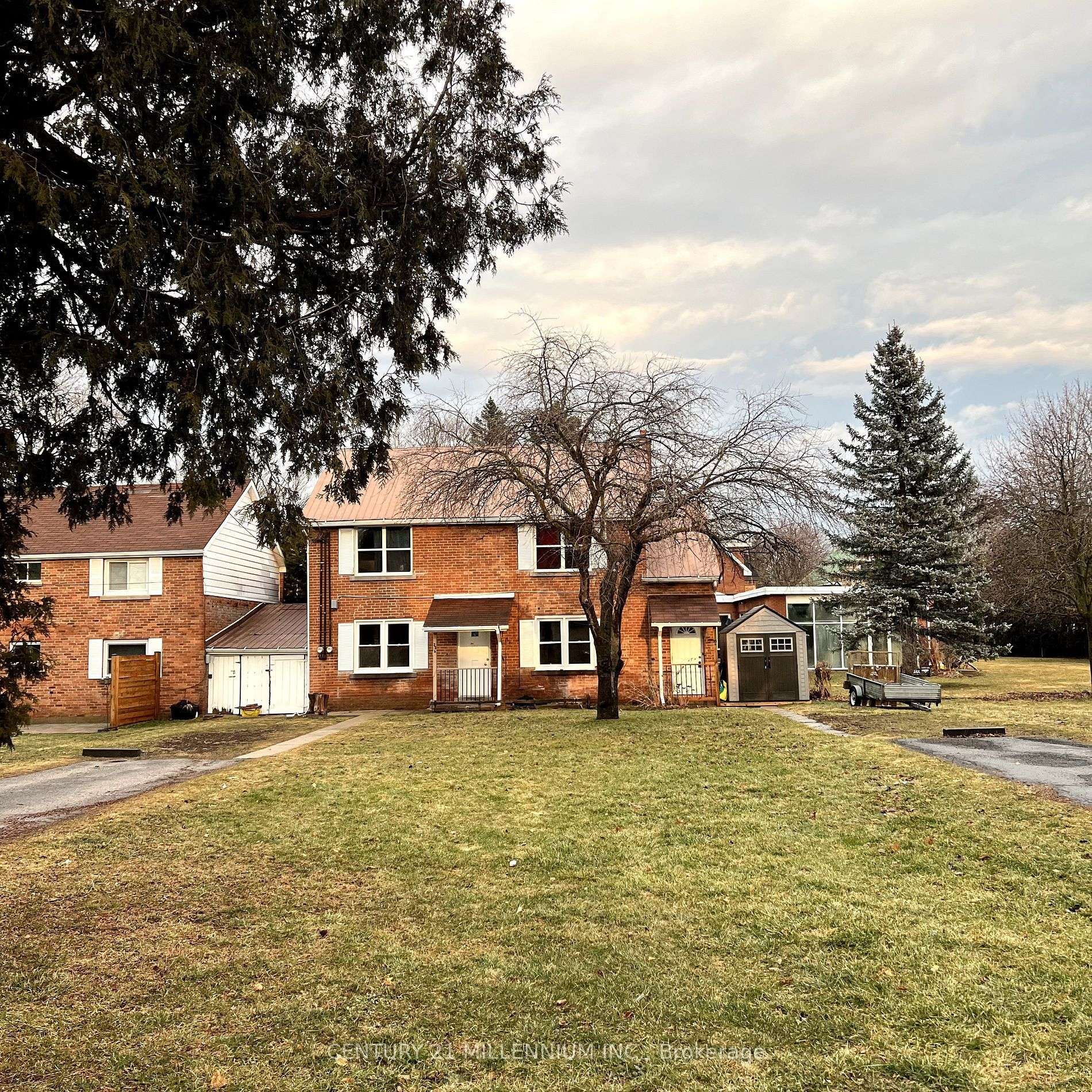 23 Second ST #Main, New Tecumseth, ON L0G 1A0