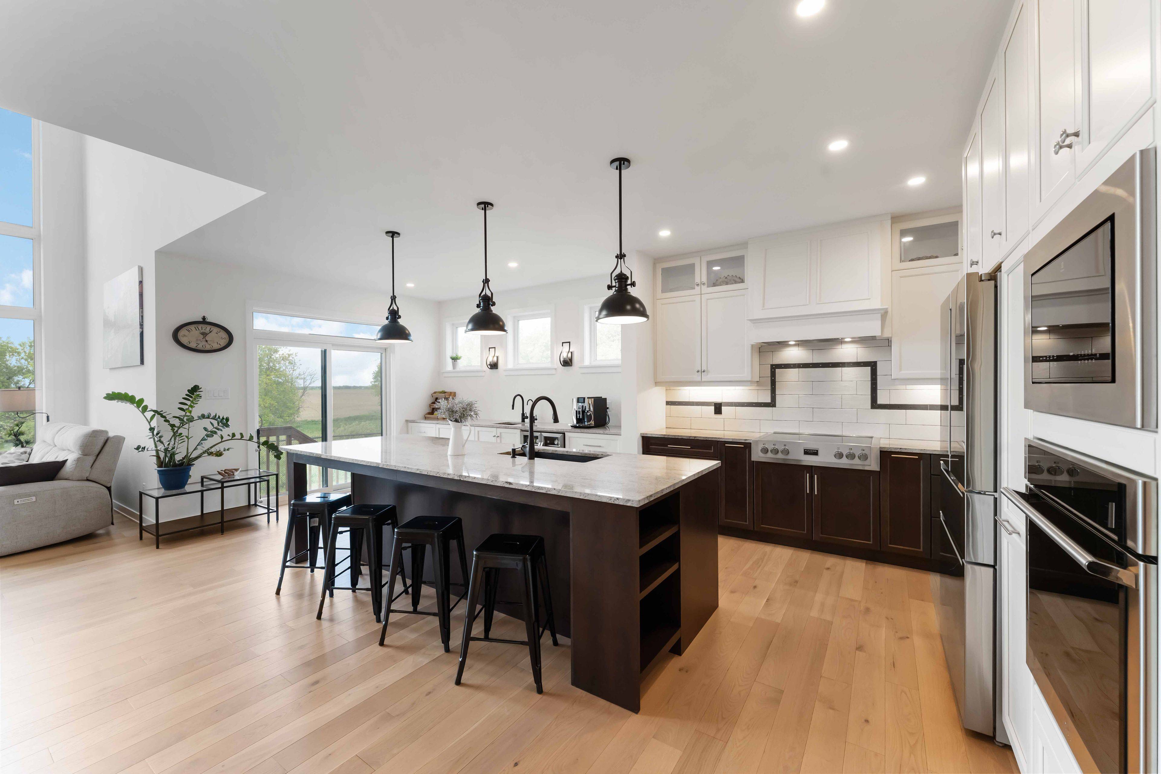 Stittsville - Munster - Richmond, ON K0A 2Z0,707 Kirkham CRES