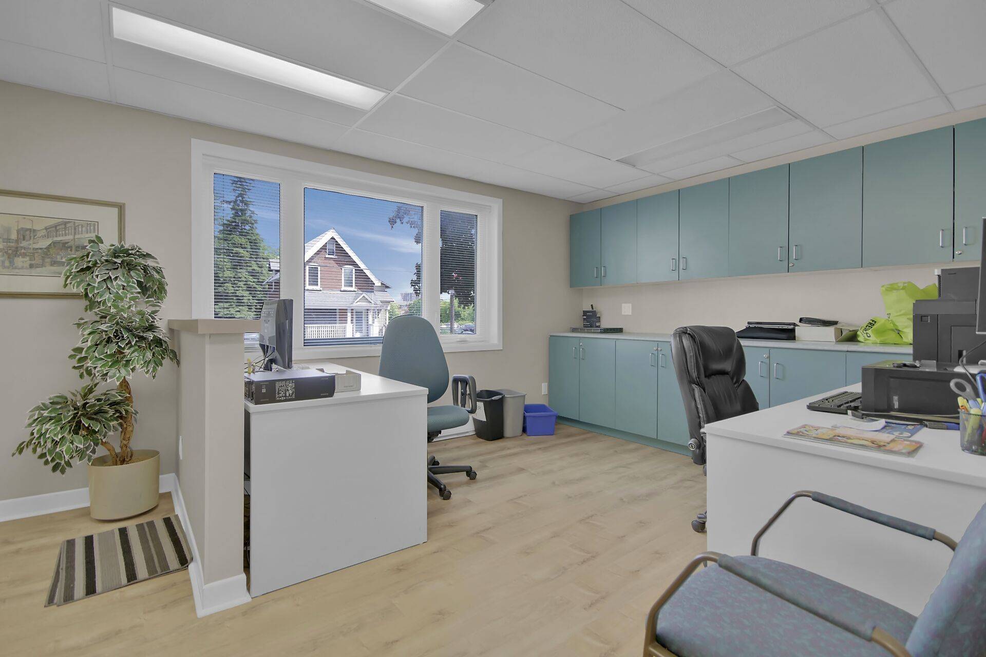 Vanier And Kingsview Park, ON K1L 6P4,272 Mcarthur AVE