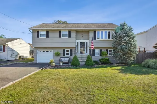522 Hancock St, Middlesex Boro, NJ 08846