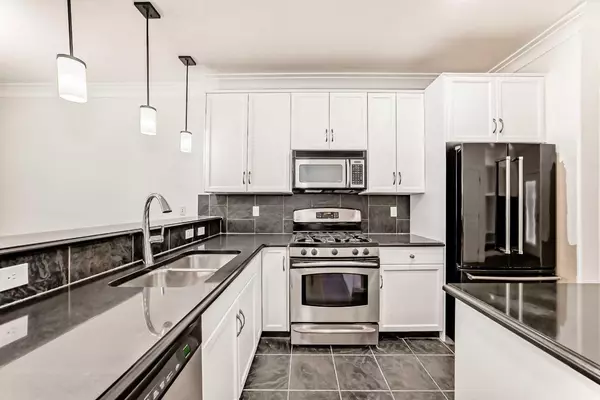 Calgary, AB T2Z 4P8,199 McKenzie Towne DR SE