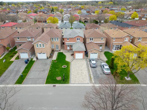 Toronto E11, ON M1B 5C7,26 Birrell AVE