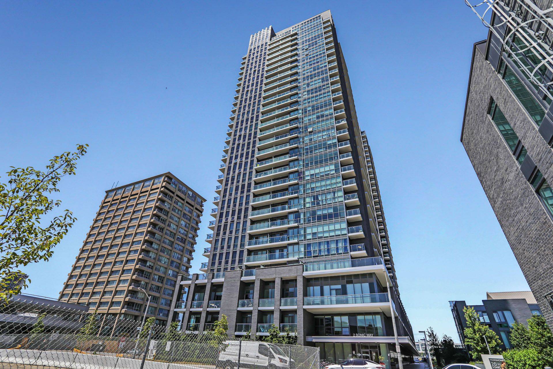 Toronto C11, ON M3C 0P2,2 Sonic WAY NE #LP 2804