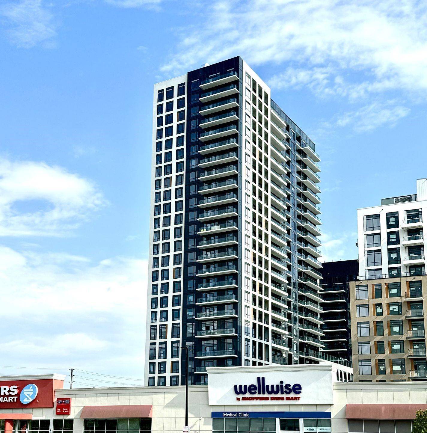 7950 Bathurst ST #2002, Vaughan, ON L4J 0L4