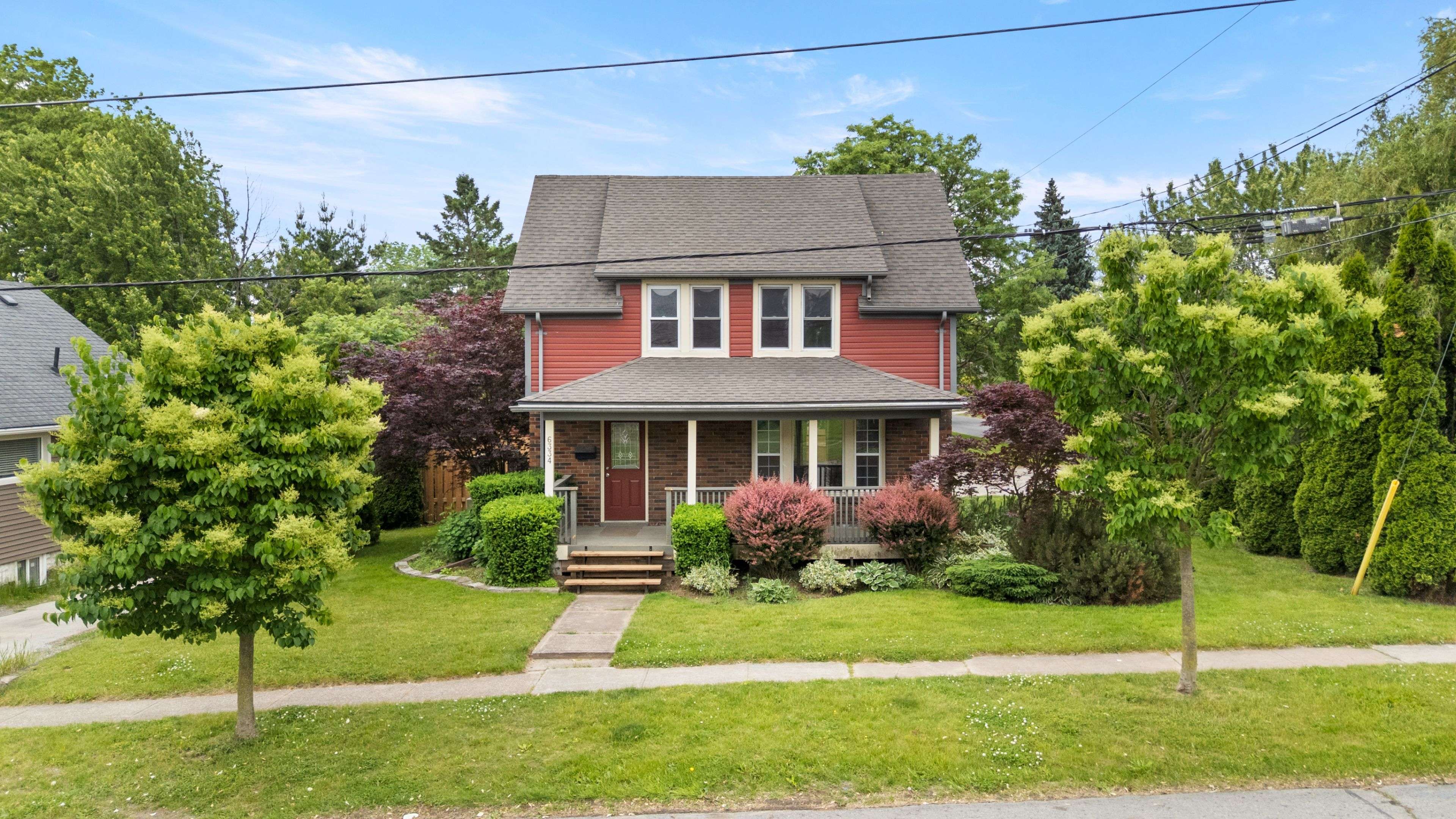 6334 Crawford ST, Niagara Falls, ON L2E 5Y7