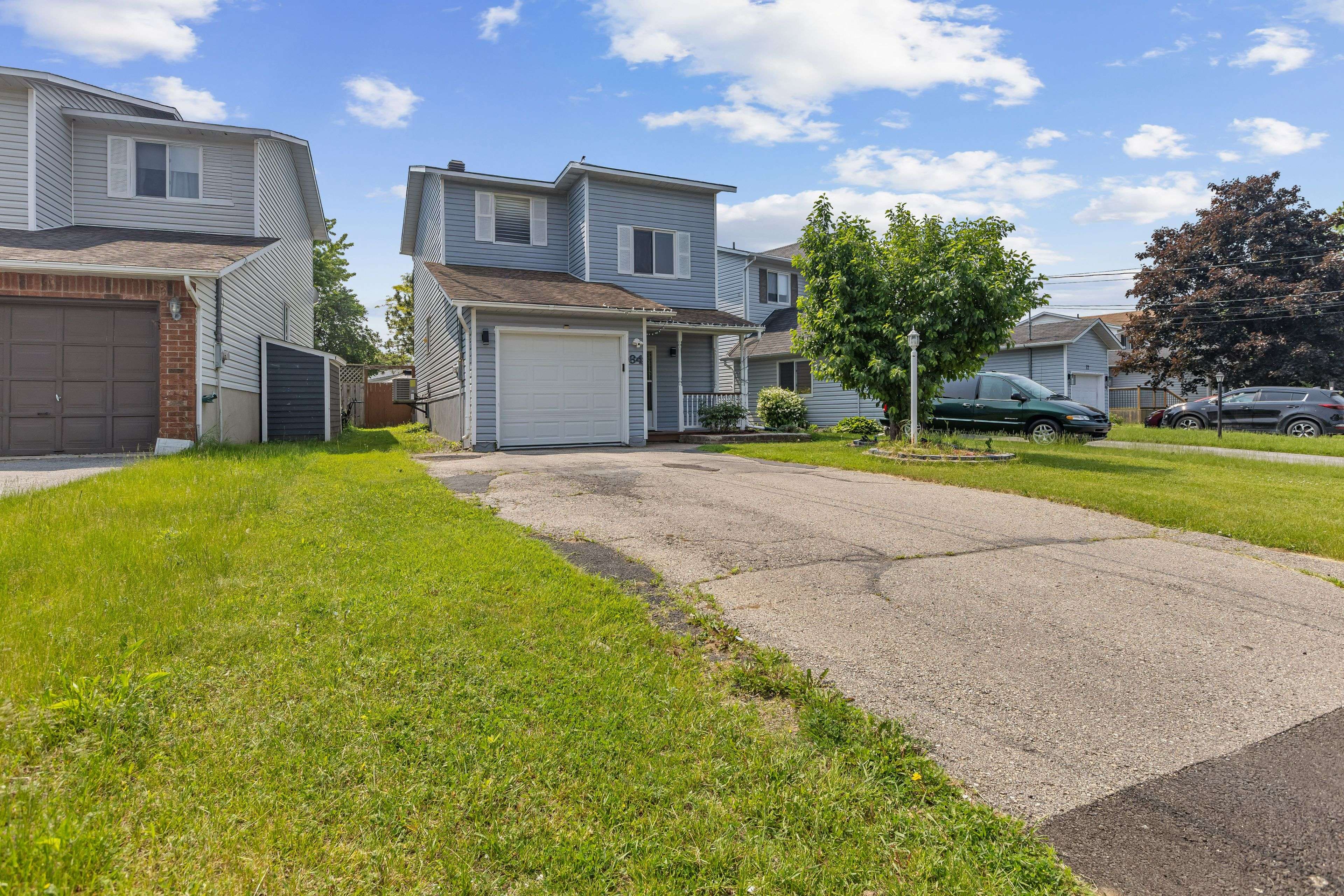 64 Lemaistre ST, Carleton Place, ON K7C 4K4