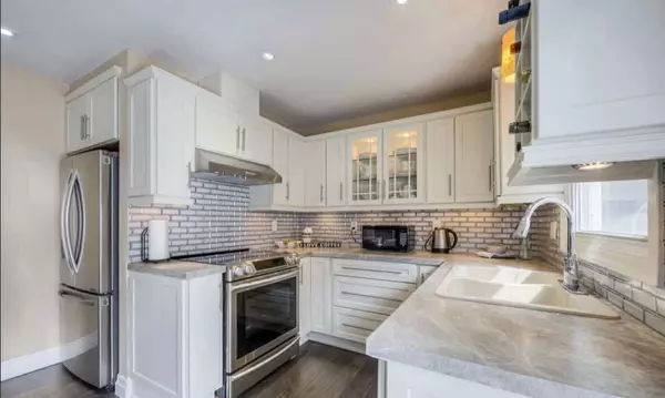 Oshawa, ON L1G 3X9,72 Glovers RD