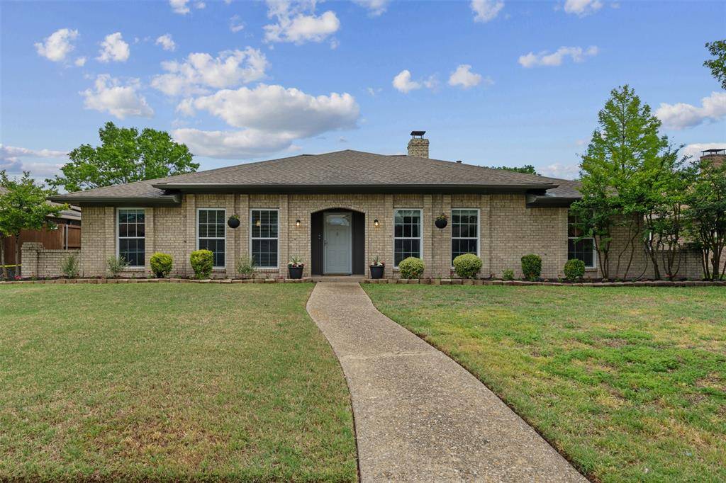 1119 Serenade Lane,  Richardson,  TX 75081