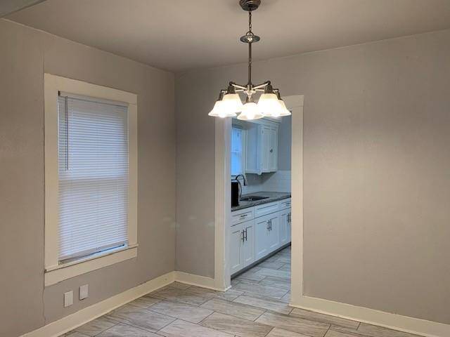 Fort Worth, TX 76110,3413 Livingston Avenue