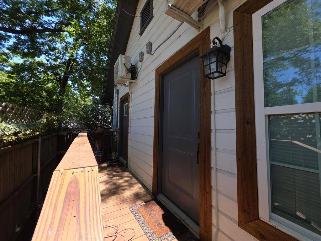 Dallas, TX 75210,3610 Hamilton Avenue