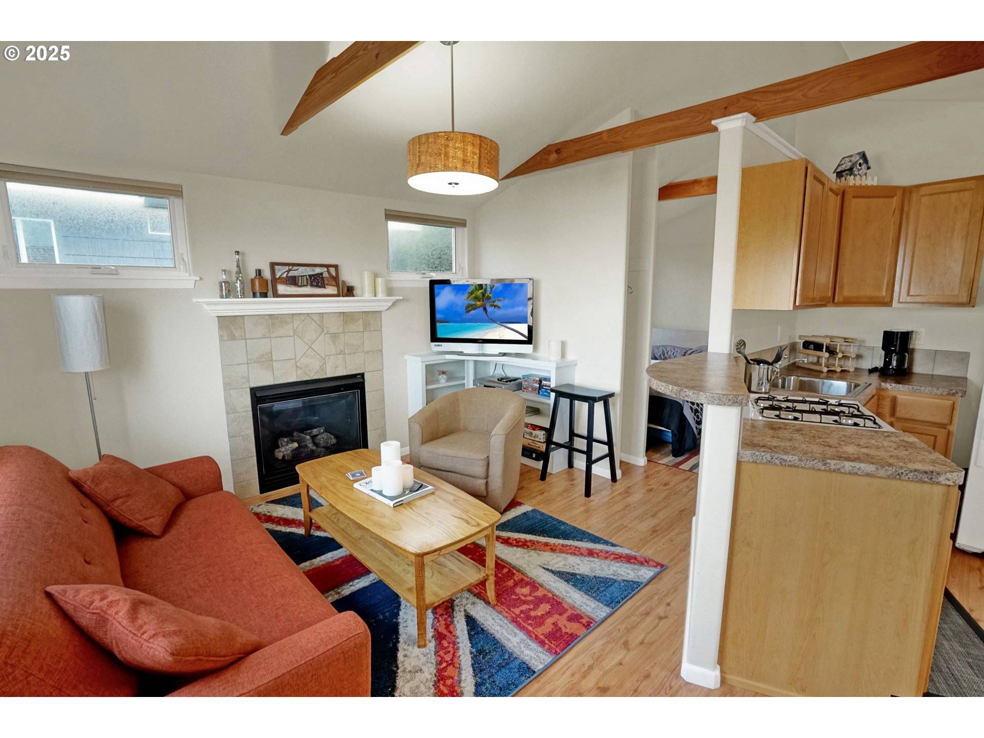 Lincoln City, OR 97367,1913 NW 30TH ST