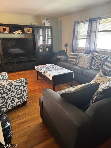 Irvington Twp., NJ 07111,43 Tremont Ter