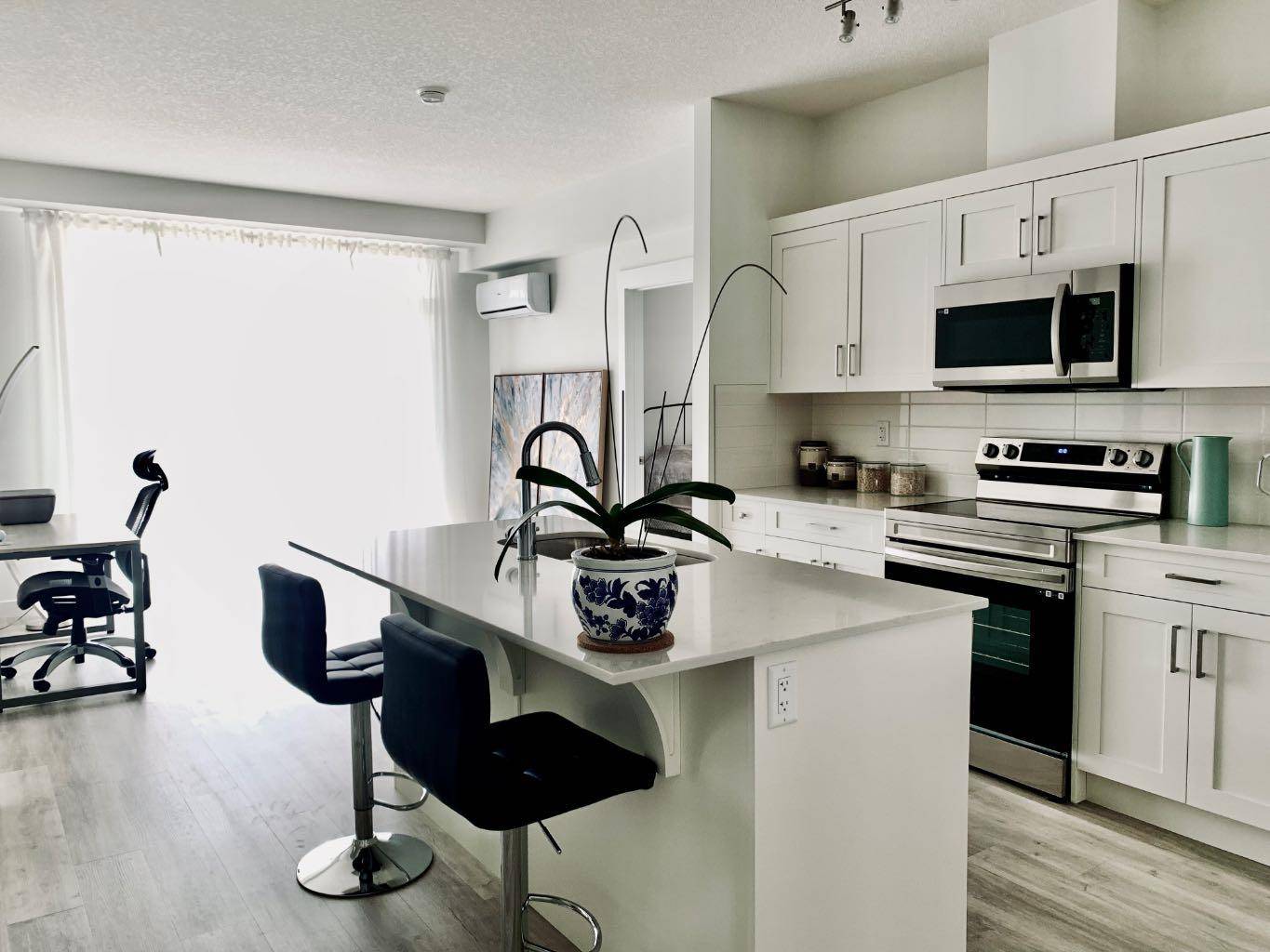40 Sage Hill WALK #405, Calgary, AB T3R 1C5