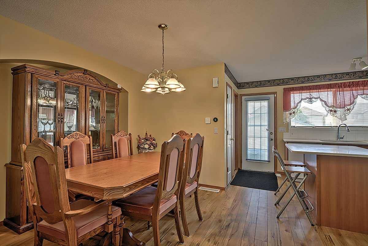 Calgary, AB T3J 4S4,339 Taravista ST Northeast