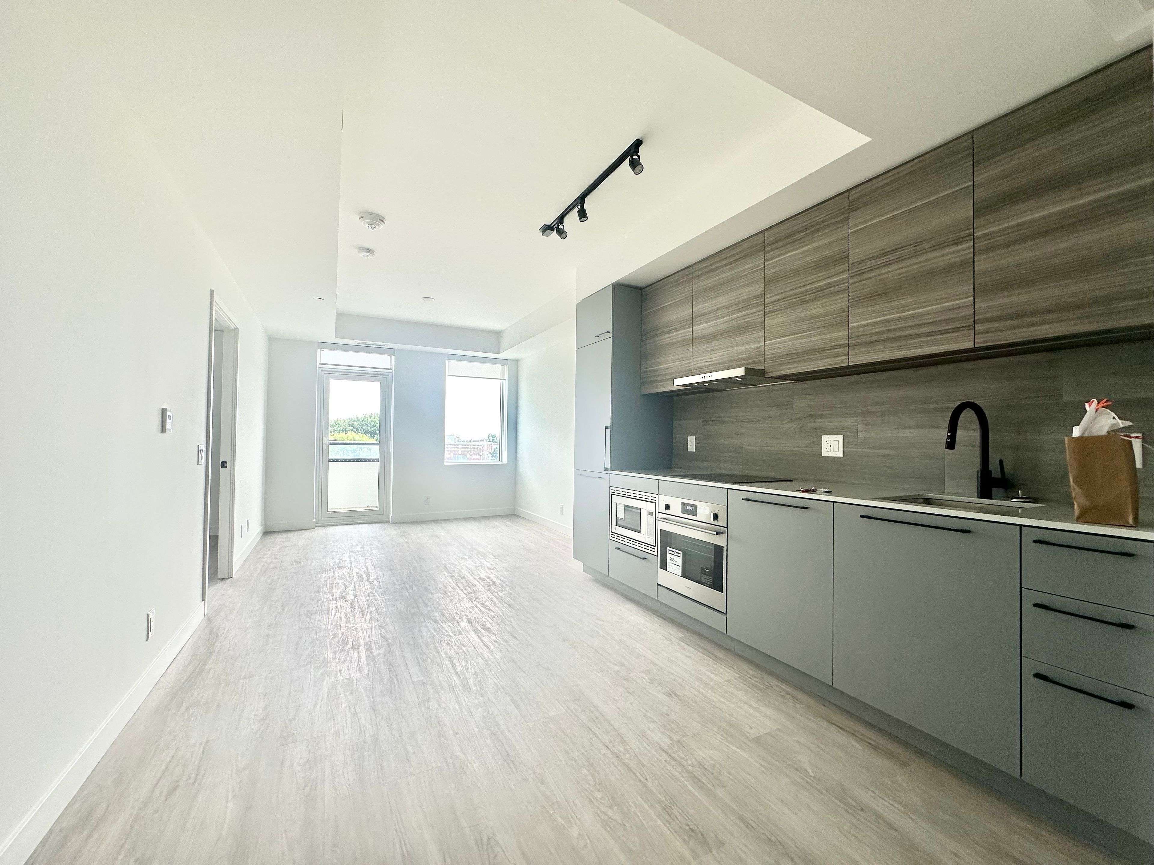 1050 Eastern AVE #408, Toronto E02, ON M4L 0B7
