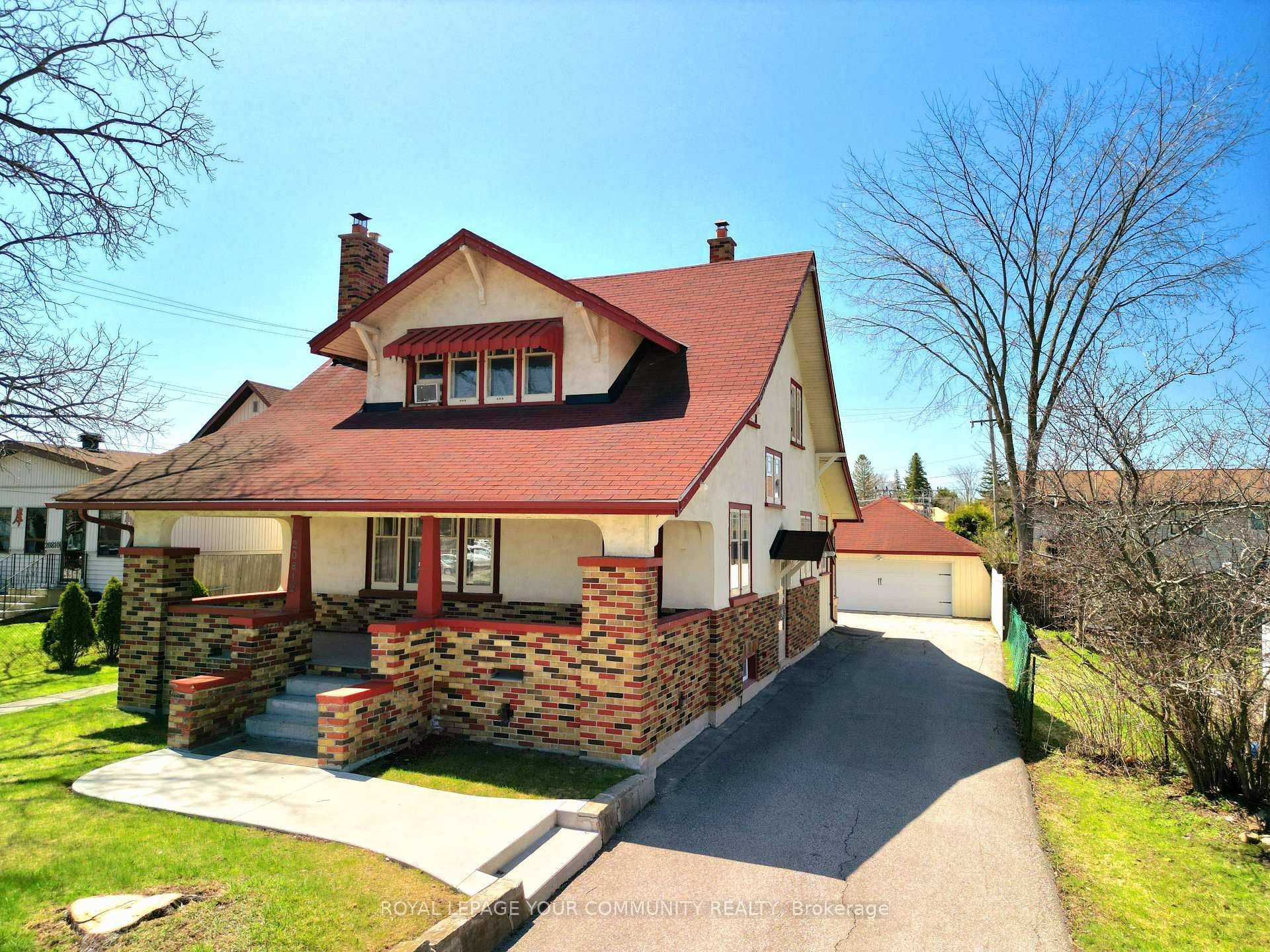 20812 A Dalton RD, Georgina, ON L0E 1R0