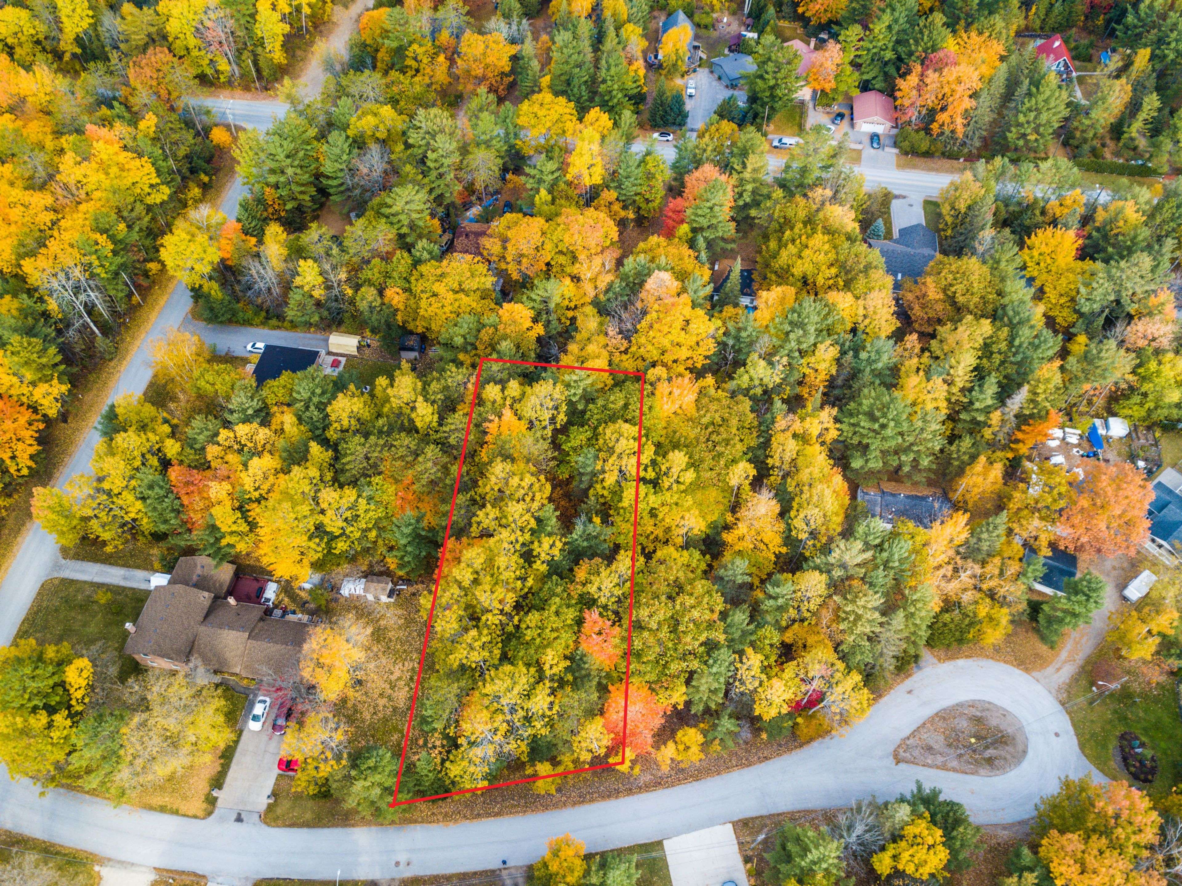 Wasaga Beach, ON L9Z 2M8,4 Nida CRES