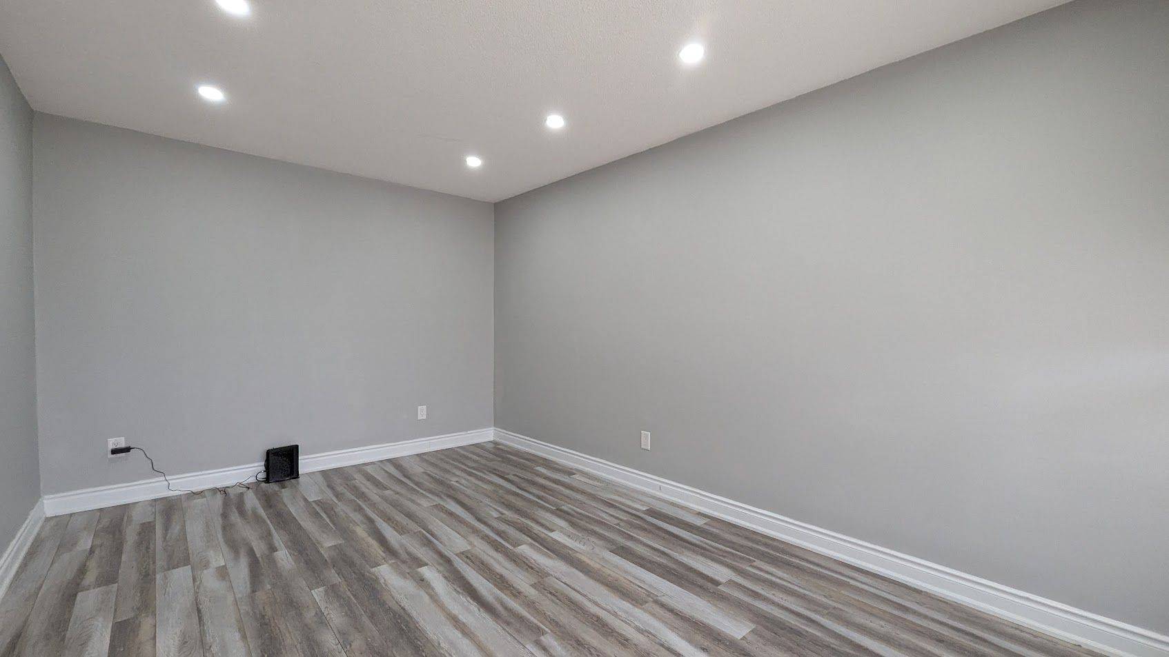Brampton, ON L6Y 4G7,12 Oaklea BLVD
