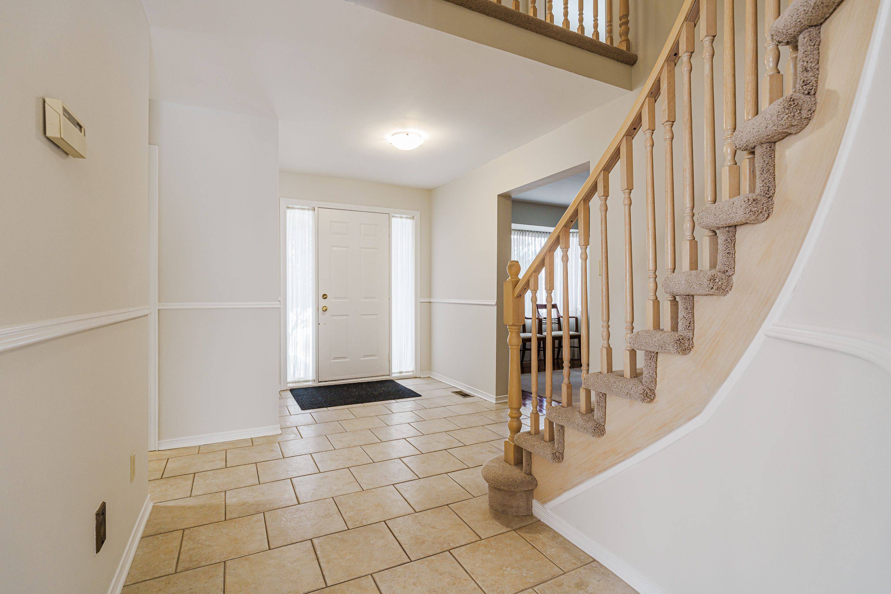 Orleans - Cumberland And Area, ON K4A 2M9,850 ADENCLIFFE DR