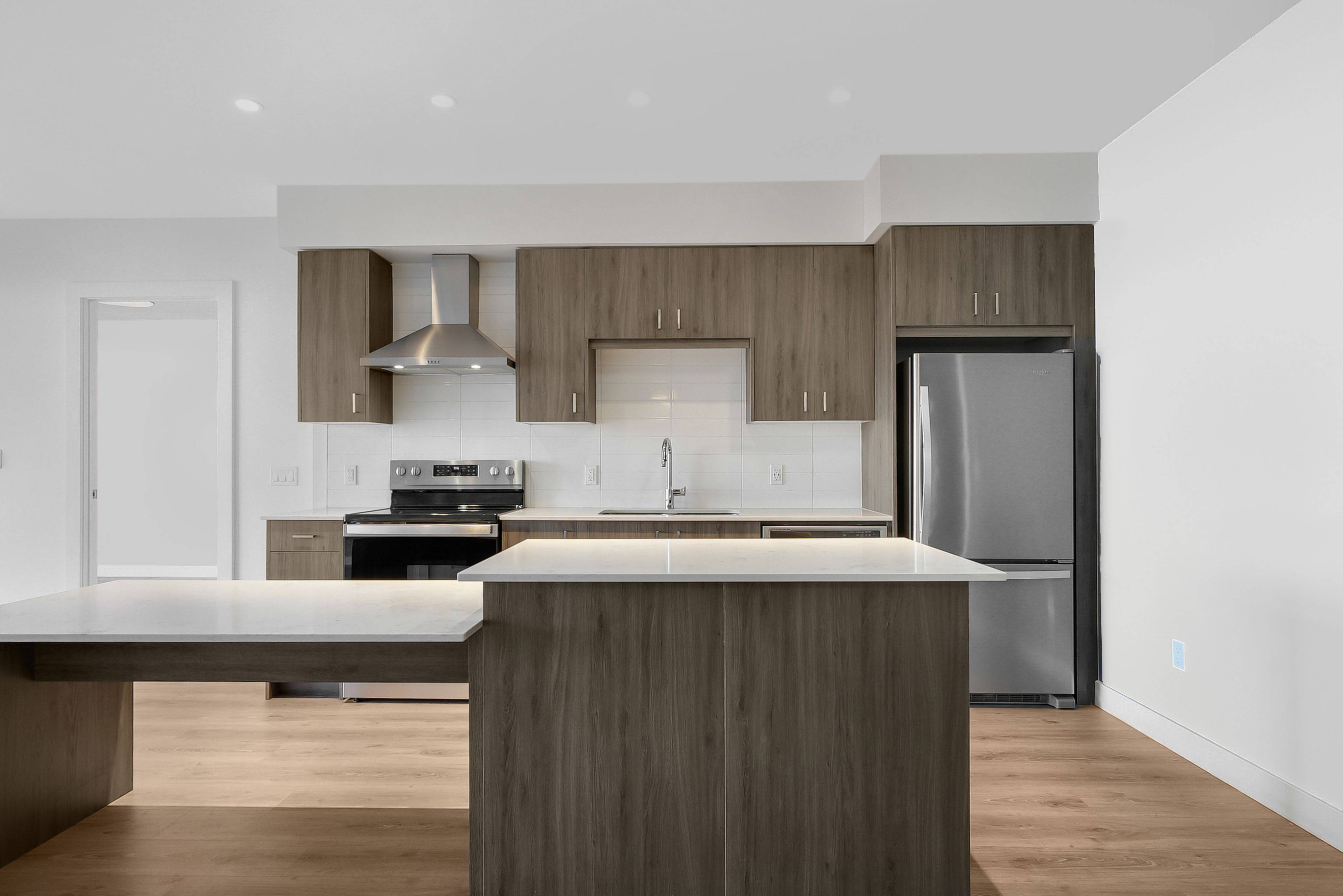 15 Glebe ST #710, Cambridge, ON N1S 0C3