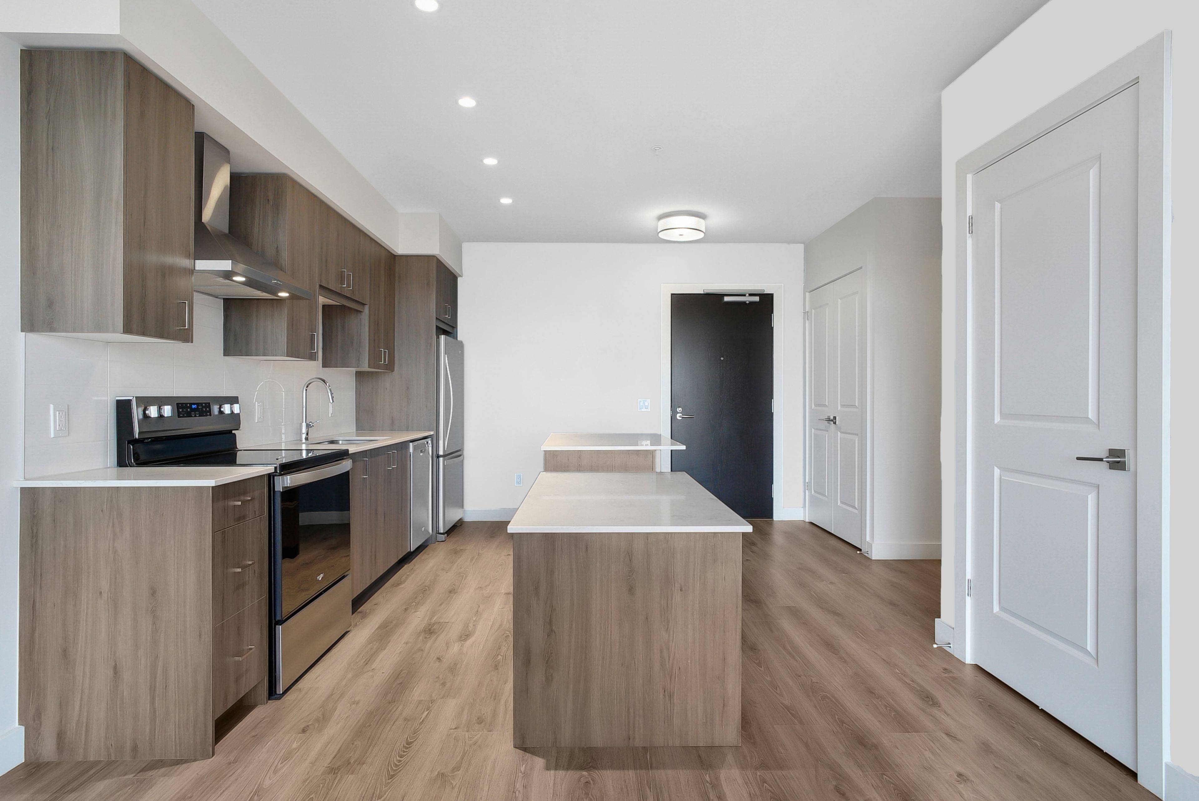 Cambridge, ON N1S 0C3,15 Glebe ST #710