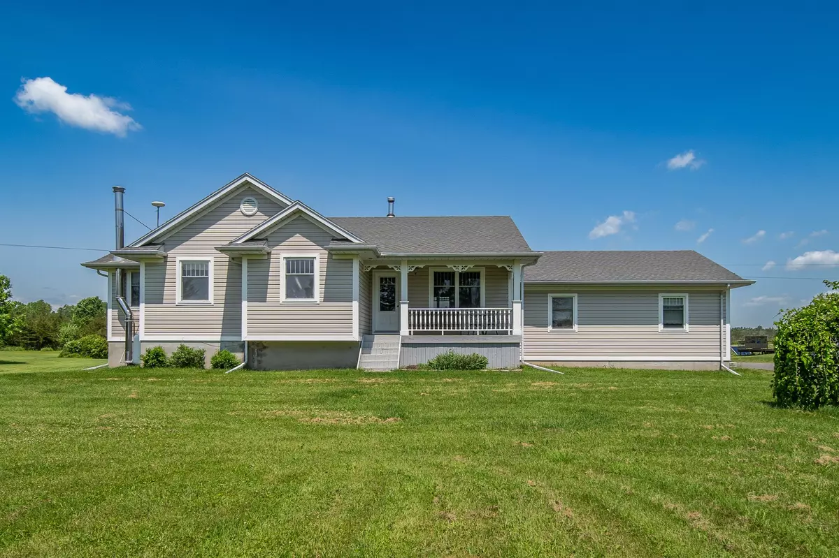 Tyendinaga, ON K0K 3A0,1633 Lazier RD