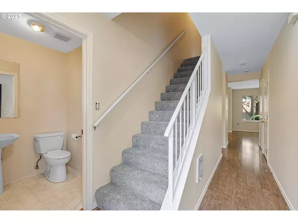 Tualatin, OR 97062,7145 SW SAGERT ST #103