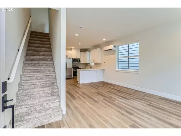 Tigard, OR 97224,7766 SW Bonita BLVD
