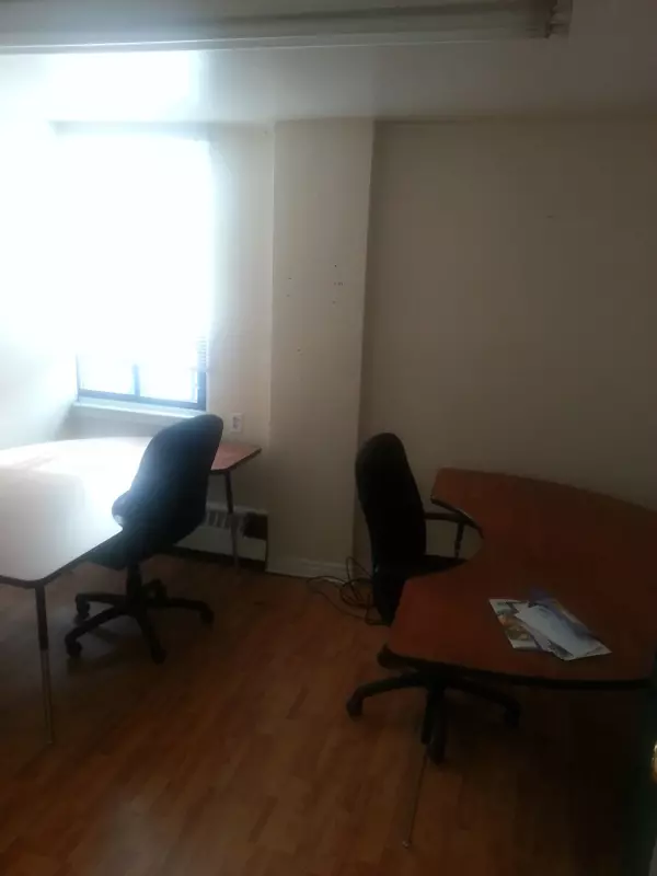 365A Wilson AVE ##210B, Toronto C06, ON M3H 1T3
