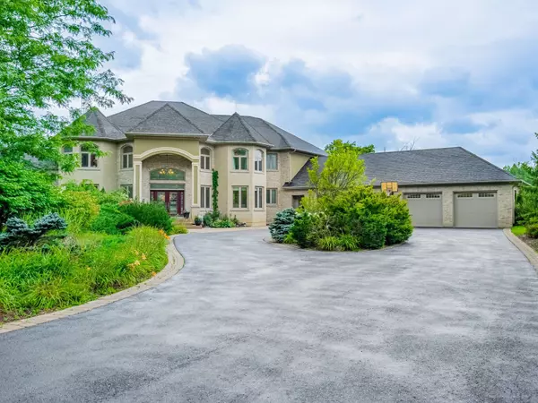 Halton Hills, ON L7G 4S4,15 Abbitt CRES