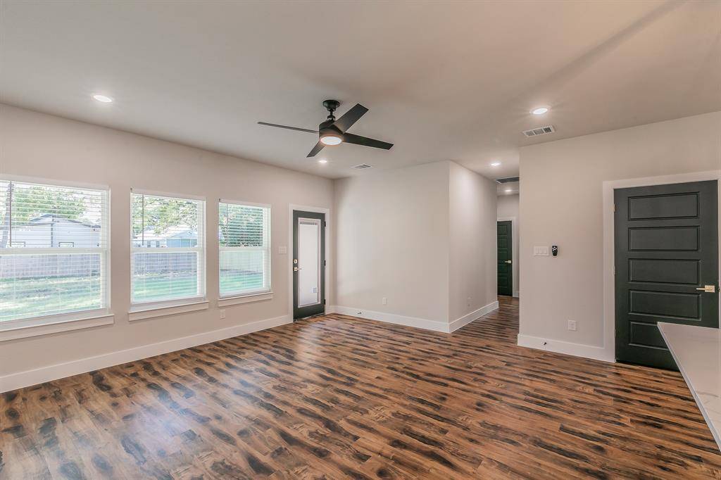 Dallas, TX 75216,4550 Luzon Street
