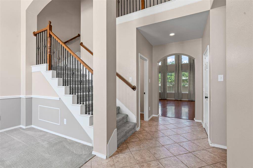 Denton, TX 76210,900 Circle View Lane