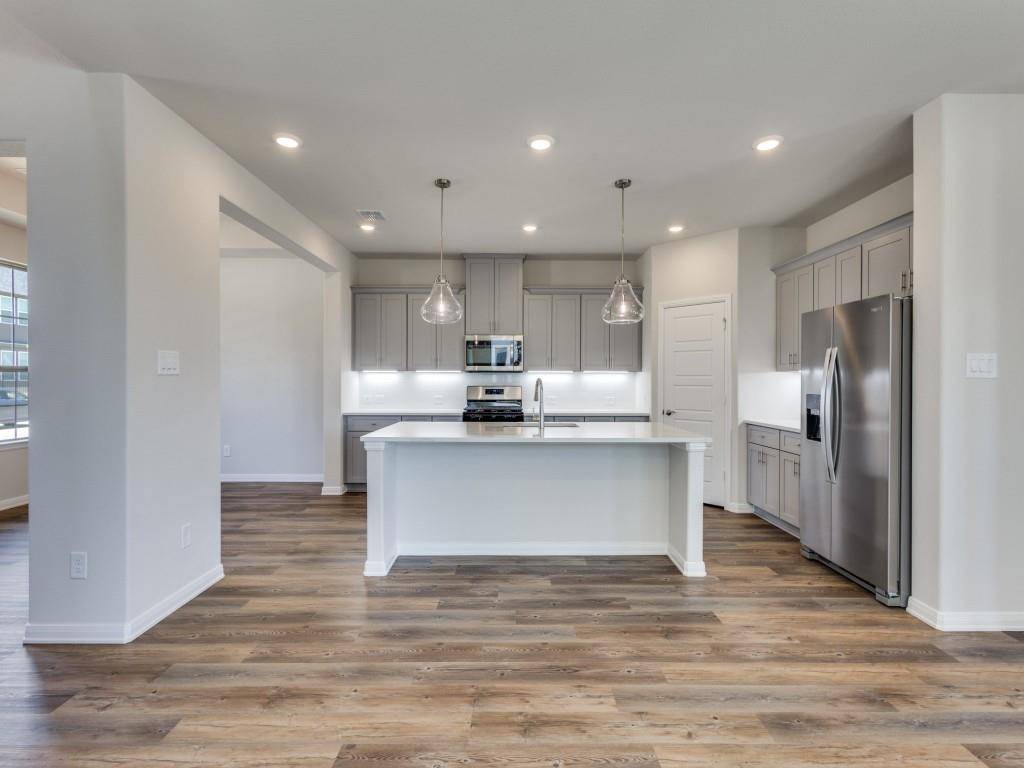 Van Alstyne, TX 75495,1845 Mitchell Road