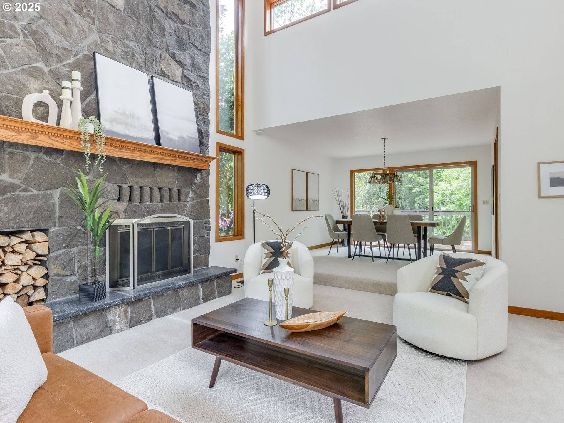 Lake Oswego, OR 97034,2972 TOLKIEN LN