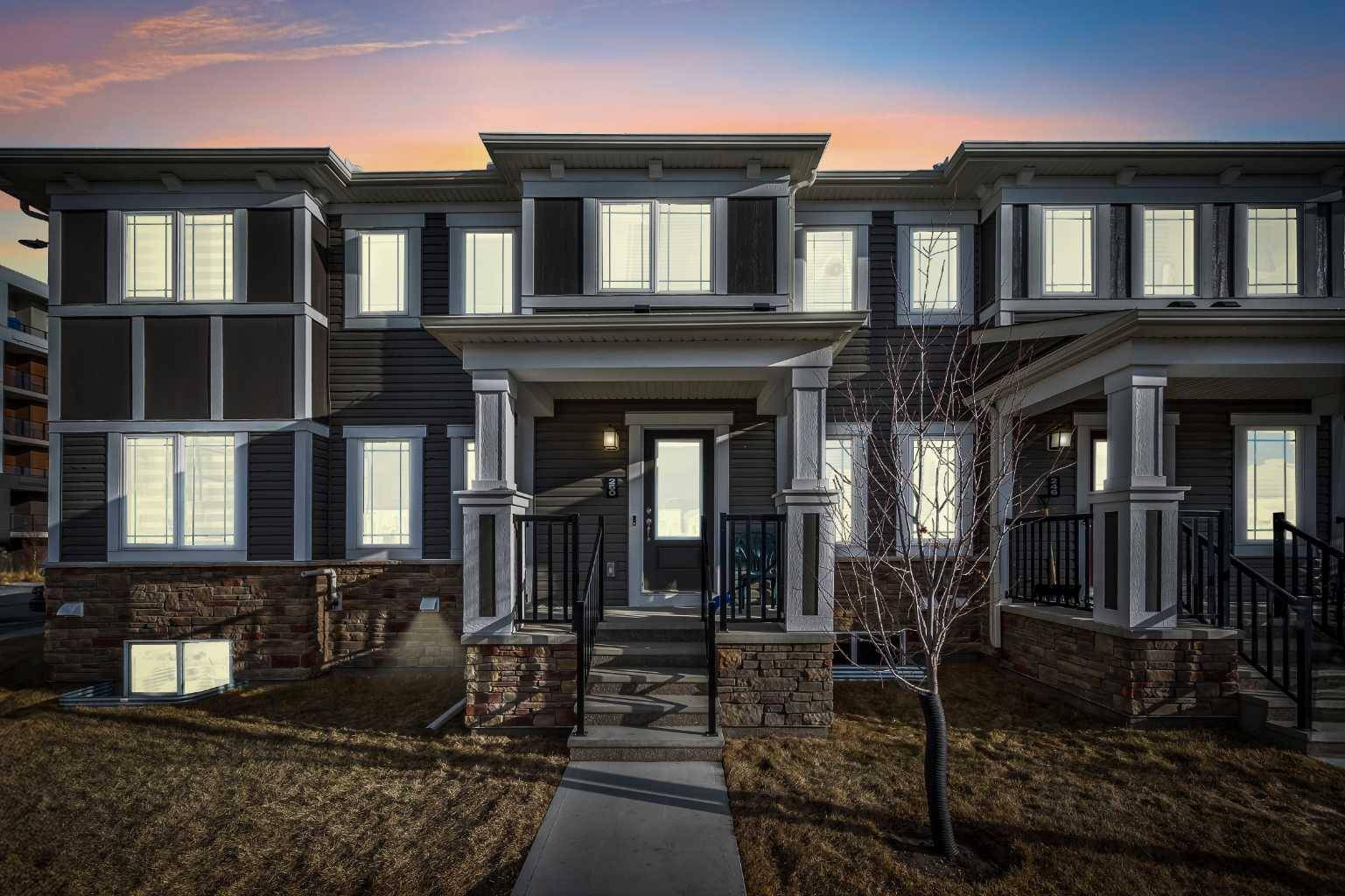 250 Cityside GRV Northeast, Calgary, AB T3N 1E1
