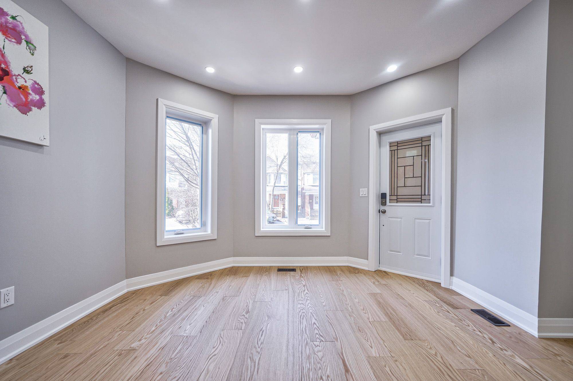 Toronto C03, ON M6E 3C5,157 Glenholme AVE