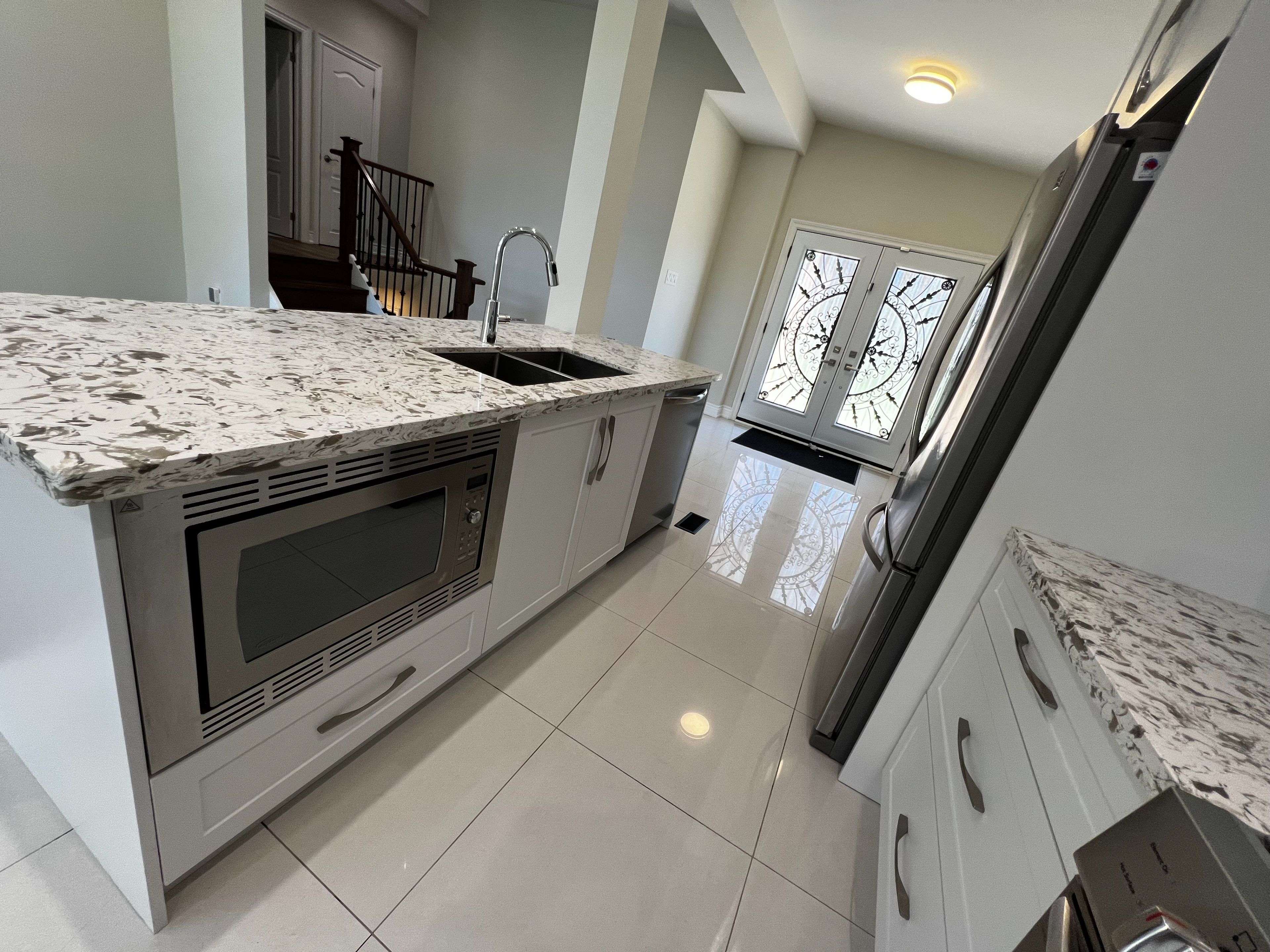 Toronto C13, ON M3A 2T6,192 Brookbanks DR