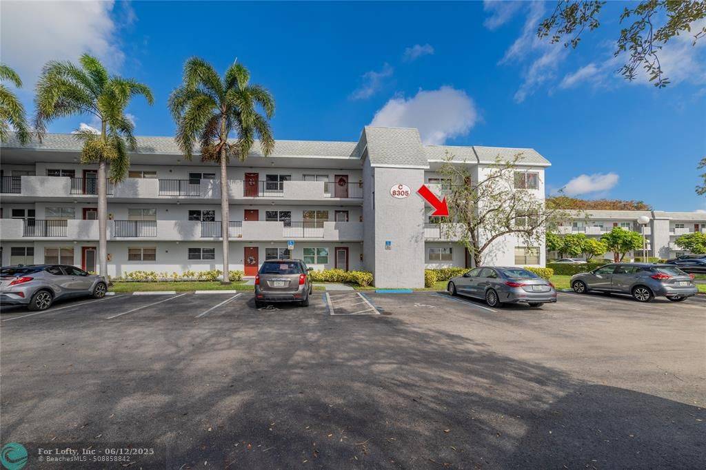 8305 NW 61ST Street #C215, Tamarac, FL 33321