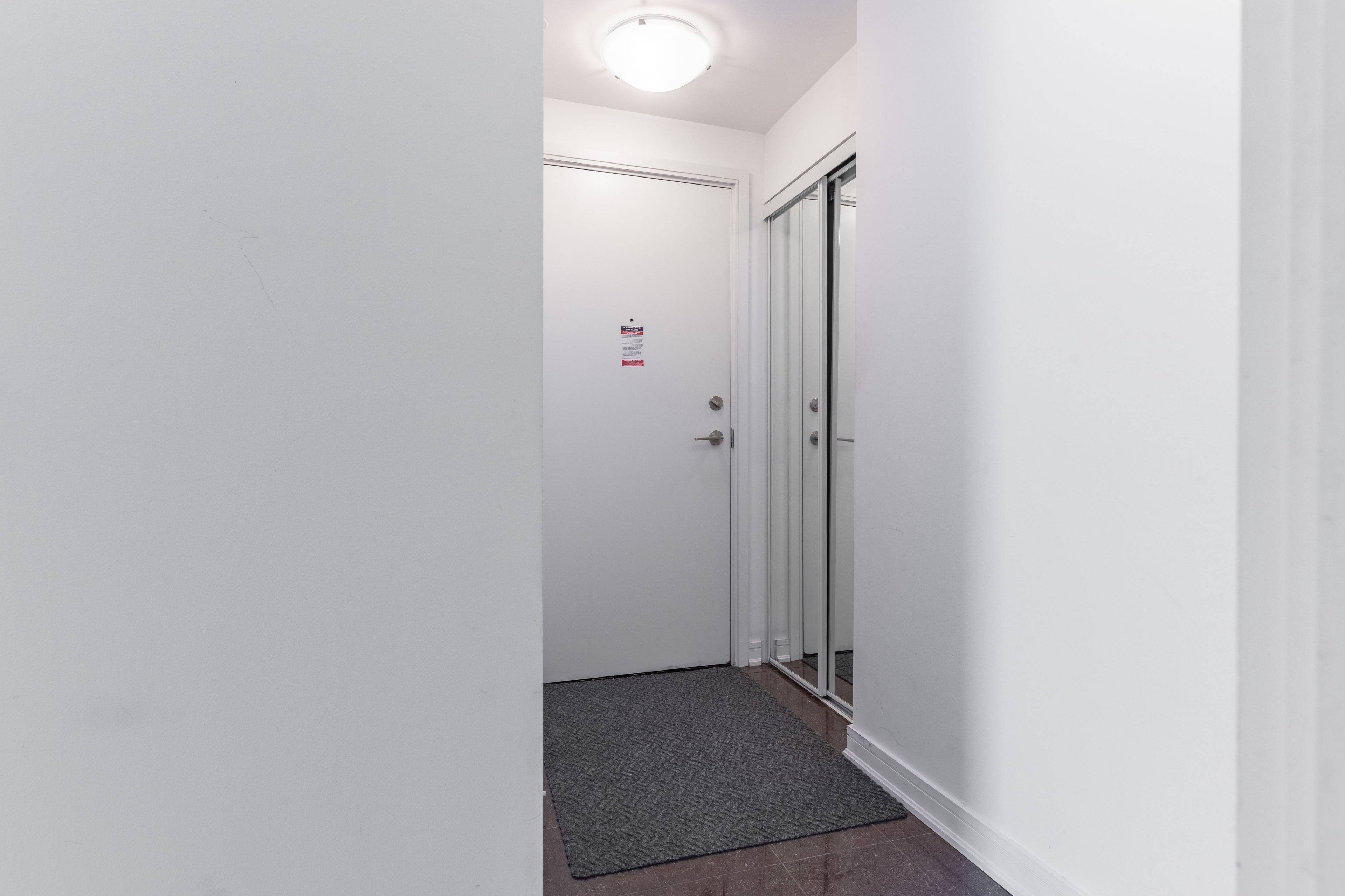 Richmond Hill, ON L4C 6Z2,9201 Yonge ST #2209