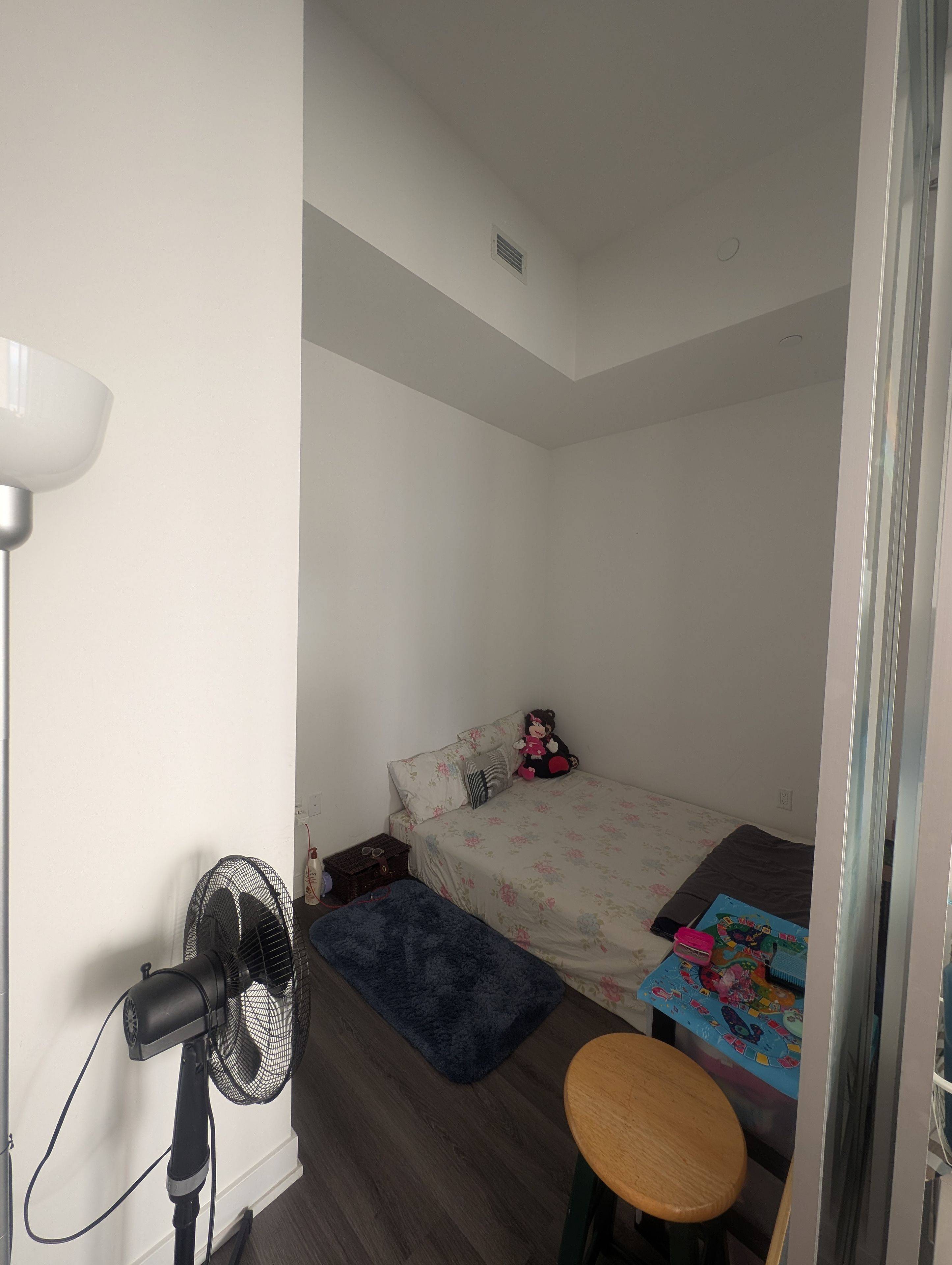 Mississauga, ON L5B 0M4,3883 Quartz RD #5901