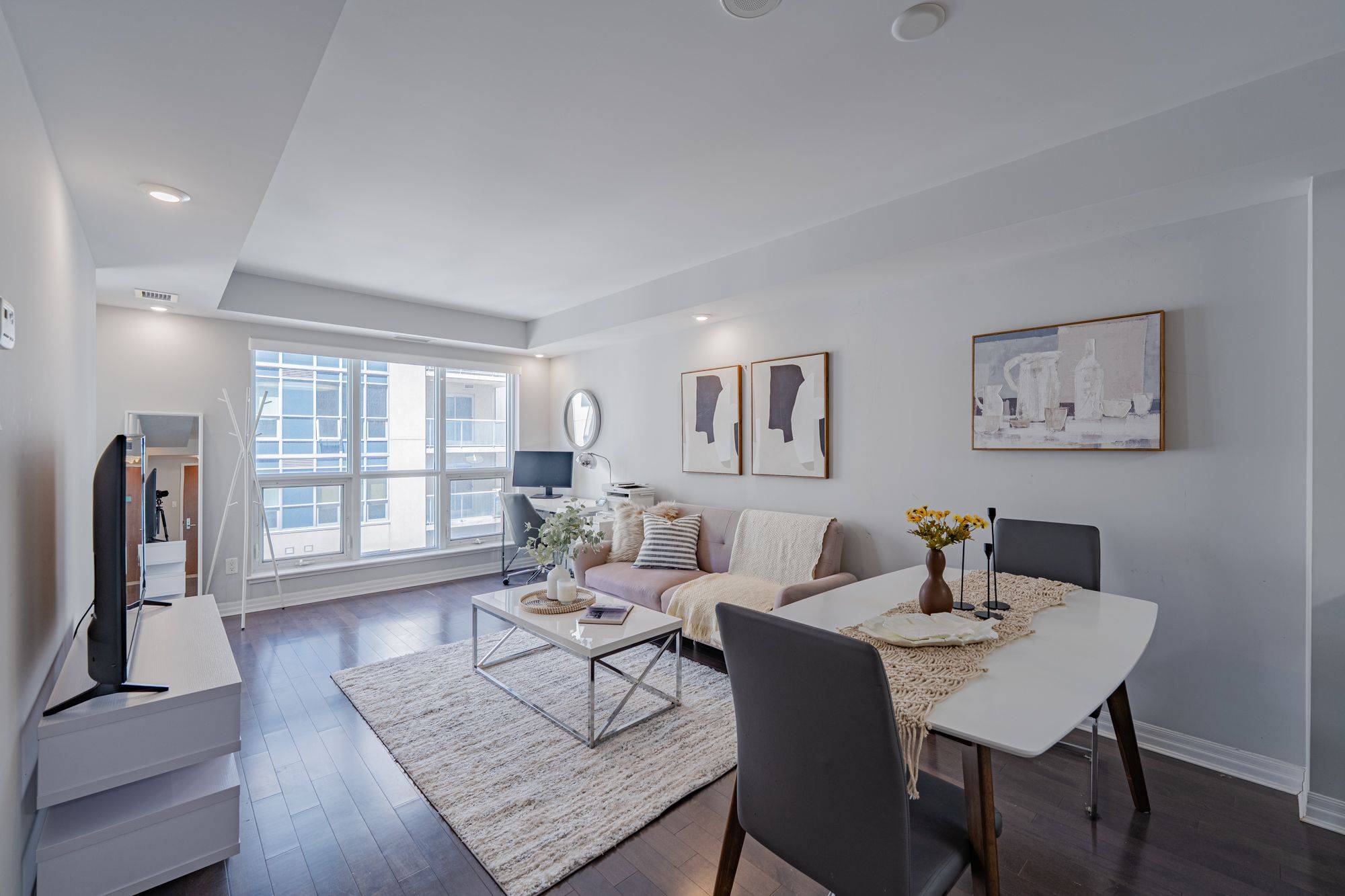 Lower Town - Sandy Hill, ON K1N 0B6,195 Besserer ST #1907