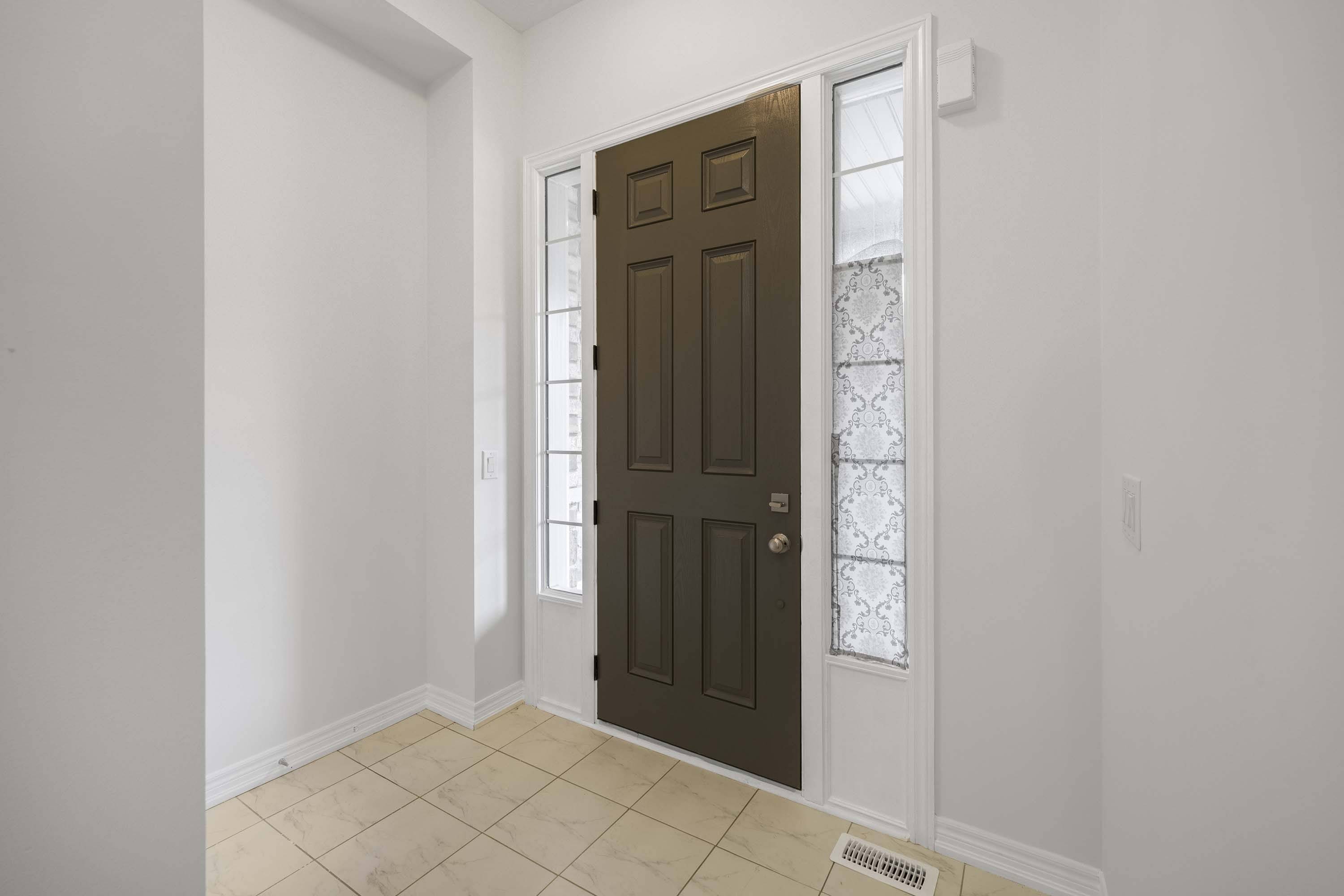 Kitchener, ON N2R 0N9,9 Stonehill AVE