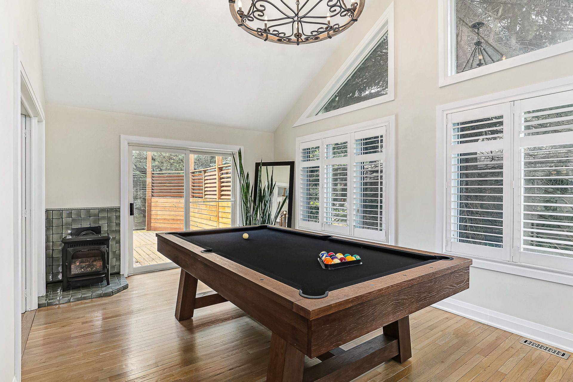 Blue Mountains, ON L9Y 0K7,136 Grand Cypress LN