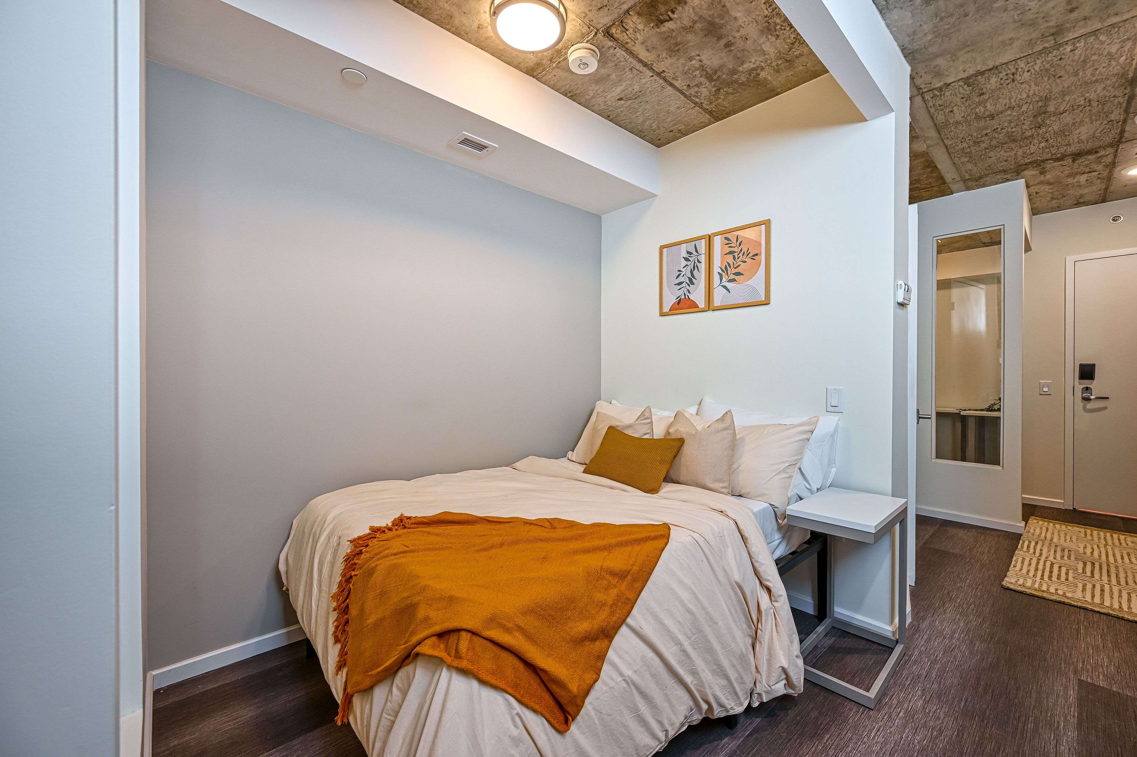 Lower Town - Sandy Hill, ON K1N 6A9,211 Besserer ST